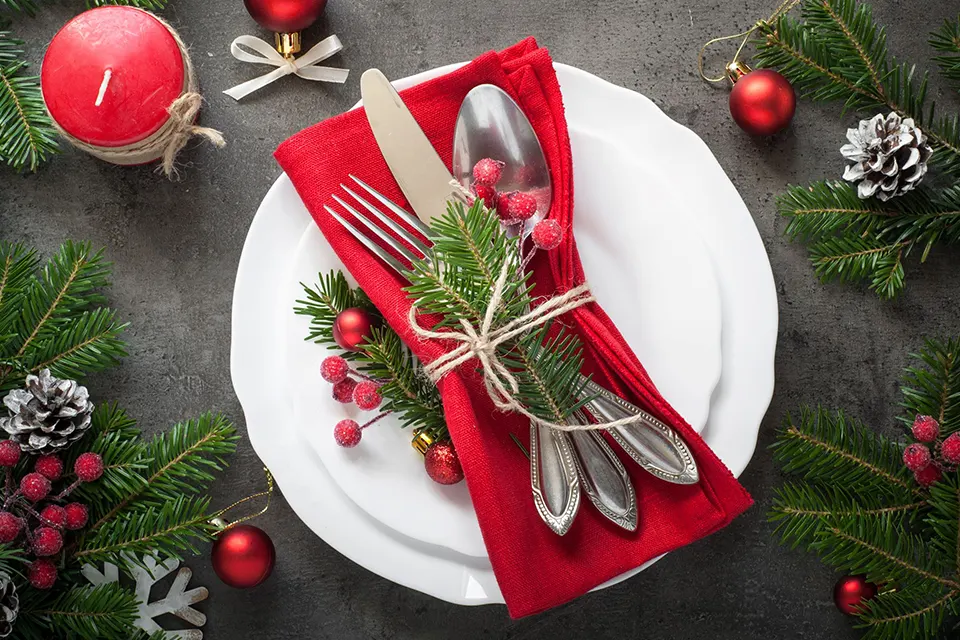 I giorni di festa sono sempre una buona occasione per tornare nel tuo ristorante ai castelli romani preferito. E quale occasione migliore dell’8 Dicembre per il Pranzo dell’Immacolata? Festeggia con noi l’arrivo delle Feste!